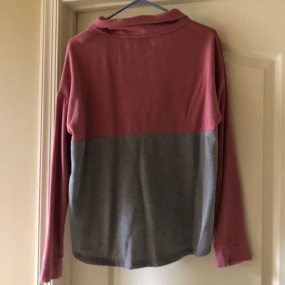 pink sweatshirt size-medium(fits like s/m) - Picture 3 of 4